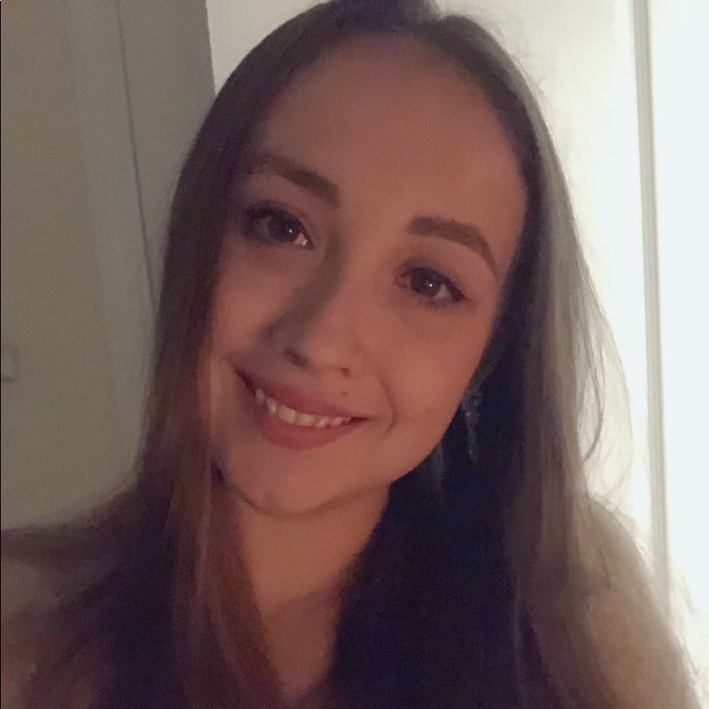 Meet your Posher, Sofi